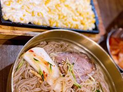 朝鲜冷面-·缸桶屋·韩式牛肋条自助烤肉(西湖D11店)