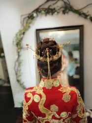 -雪莉美妆婚纱馆