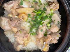 -容里煲仔饭(利丰北路店)