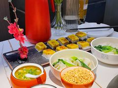 -阿瓦山寨·湘菜现炒·剁椒鱼头王(咸阳总店)