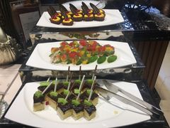 -安徽饭店·白鹭阁自助餐厅(梅山路店)