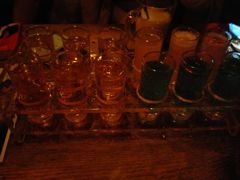 -Helens海伦司小酒馆(津湾广场店)