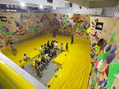 -问山MountQuest攀岩馆