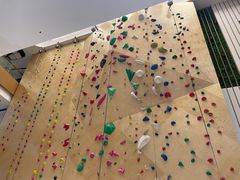 -ROCKPLUS攀岩馆(环宇城店)