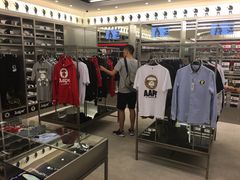 -AAPE BY A BATHING APE(时代广场店)