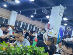 大堂-皖北巫氏三胖地锅鸡(长淮总店)