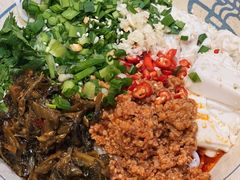 豆花米线-滇道云南特色料理(康定路店)