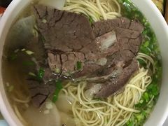 -陇上全荟兰州传统牛肉面(延吉路店)