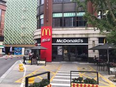 -麦当劳(金山红星美凯龙DT店)