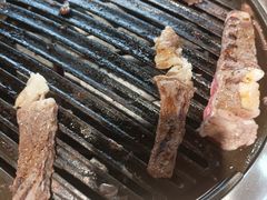 -汉城烤肉·黑金冠(华山路店)