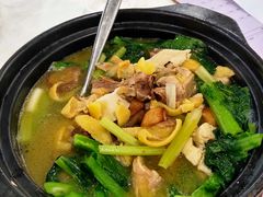 -聚鲜港（五洞）牛肉自选火锅