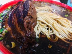 -小龙大肉面馆