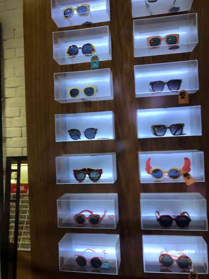 一代眼镜(宝乐汇店)