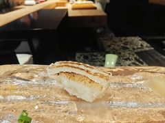 鲽鱼裙边寿司-元熹会席料理