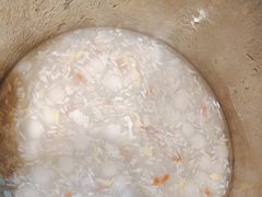 -红渡小香·牛肉麻辣香锅(车站南路店)