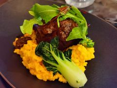 慢炖猪颈肉-哈蒙德餐厅