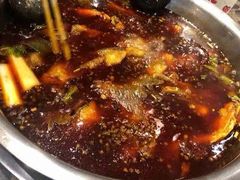 -肖肖酸萝卜鱼火锅(总店)