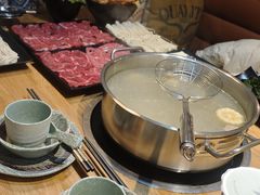 -云聚汇牛很鲜潮汕牛肉火锅(克拉玛依汉博店)