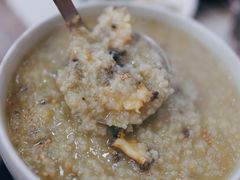 -大关领烤贝壳海鲜汤