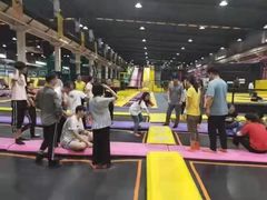 -唆了蜜团建·趣味沉浸式剧情·蹦床轰趴运动拓展基地(天津旗舰店)