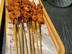 -鸿宇海鲜烧烤(红海新区店)