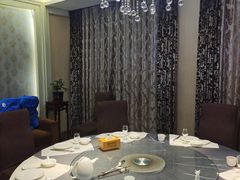 包厢-上和臻品中国菜(花园街店)