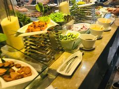 自助取餐区-青岛青龙美爵酒店·阳光海岸西餐厅
