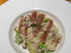 火腿蘑菇芦笋烩饭-JANS意式简餐厅·惠灵顿牛排