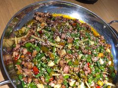 八坡尖椒兔-胡马八破·川菜小馆(高新万达店)