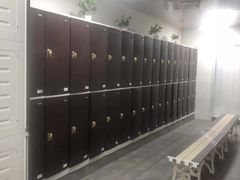 -小海豚国际游泳培训中心(松江九亭店)