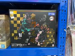 -逝水玩具折扣店