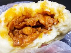 奥尔良鸡腿包-老陶包子铺(南大西南村店)