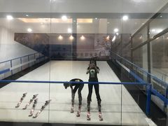 -零度滑雪室内训练中心(莘庄店)
