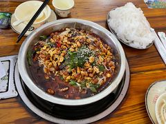 -周良天山牛杂城(天山路总店)