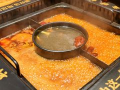 -老牌坊云南鱼豆花火锅(爱建店)