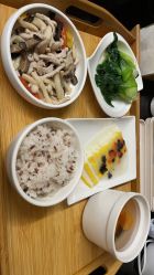 -卓玥国际月子会所(罗山路店)