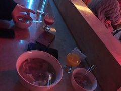 -温莎KTV(珠江路店)