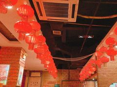 -亮欢寨酸汤鱼(沙冲路店)
