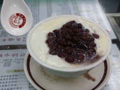-义顺牛奶公司