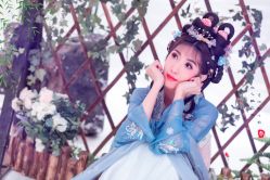 点击看大图 -九月鹰飞汉服摄影工作室