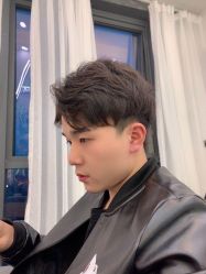 -V8潮牌·接发烫染连锁