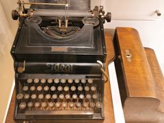 -陆汉斌打字机博物馆