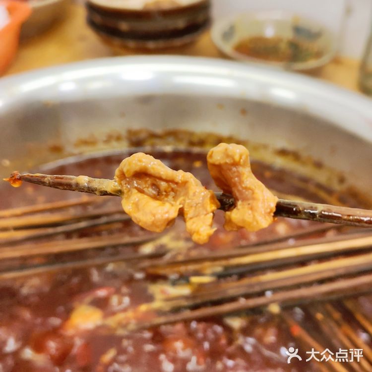 一大把一大把的好过瘾[咖啡]聊着吃着[咖啡]