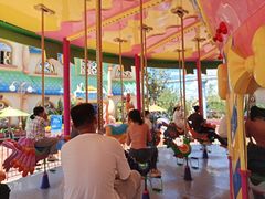 -七彩云南欢乐世界