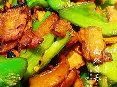 农家小炒肉-向外鱼乐·土菜·虹鳟鱼