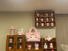 -C.Y Cafe