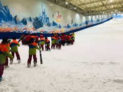 -乔波室内滑雪场