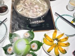 -润园四季椰子鸡火锅(南山海岸城店)