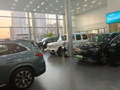 -天津波士信达奔驰4S店(卫津南路店)