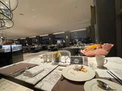-锦厨自助餐厅·海鲜·牛扒(海口索菲特大酒店)